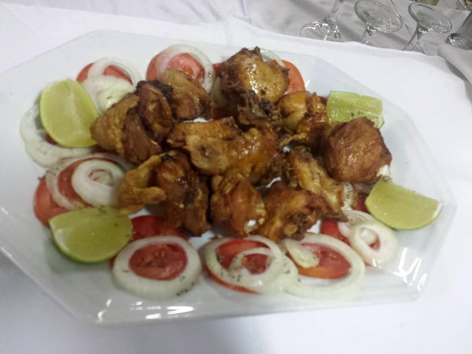 Osvaldo Cruz Angatu Hotel מראה חיצוני תמונה